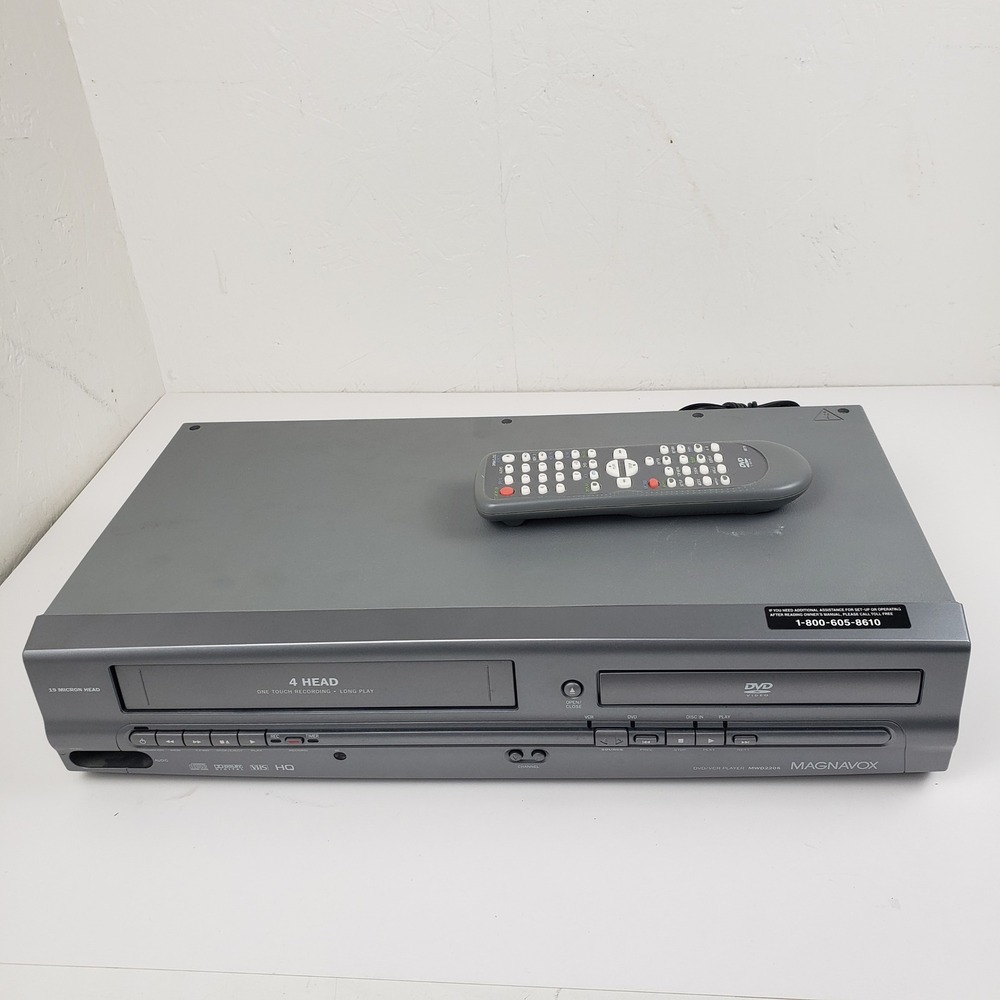 Magnavox MWD2205 DVD VCR Combo Player Silver with Remote For Parts Or Repair